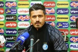 سانسور وُریا غفوری در گزارش تلویزیونی مسابقه استقلال - مس