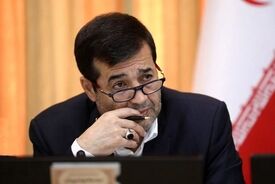 وزیر ورزش: افرادی که پناهنده شده‌اند هم فرزندان این مرز و بوم هستند و می توانند برگردند