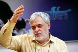 اگر راهبرد نظام مقاومت است، اصرار برخی مسئولان بر مذاکره از کجا می‌آید؟
