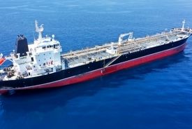 تضاد ناوگان و صادرات: ایران سه برابر عربستان نفتکش دارد اما تنها یک‌ششم نفت آن صادر می‌کند
