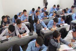 تا کی می خواهید بر اصل مذاکره و تفاهم و برون‌رفت از بحران پنجه بکشید؟