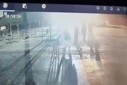 یک بمب‌گذار انتحاری طالبان خود را در ایست بازرسی پاکستانی منفجر کرد