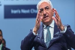 آتلانتیک: لبه خشن سلطنت‌طلبان ایرانی | پهلوی به خشونت فیزیکی علیه مخالفان داخلی خود رسیده است