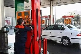 حذف رمز ۱۱۱۱ از کارت آزاد بنزین در برخی جایگاه‌ها؛ شیوه جدید سوخت‌گیری چیست؟