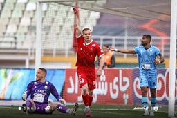 واکنش بازیکن خارجی پرسپولیس به فسخ قرارداد