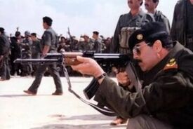هر سرباز که پا به فرار می‌گذاشت، یک گلوله از پشت نصیبش می‌شد!