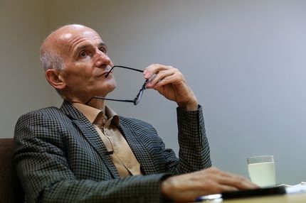 فراستخواه: غم بزرگ را باید به کار بزرگ تبدیل کرد | مسیر حکمرانی کارآمد نیست