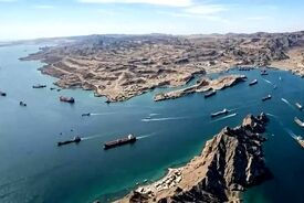 ببینید | آخرین آمار از تردد در خبرسازترین تنگهٔ دنیا
