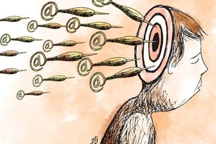 روزنامه فرهیختگان: جنگ رسانه ای، دکان ترامپ است